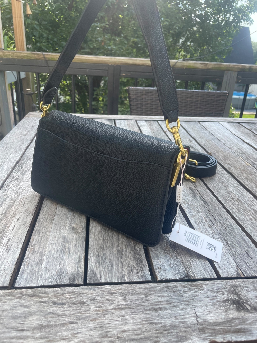 Coach Black Leather Shoulder Bag with Gold Hardware - Picture 4 of 7